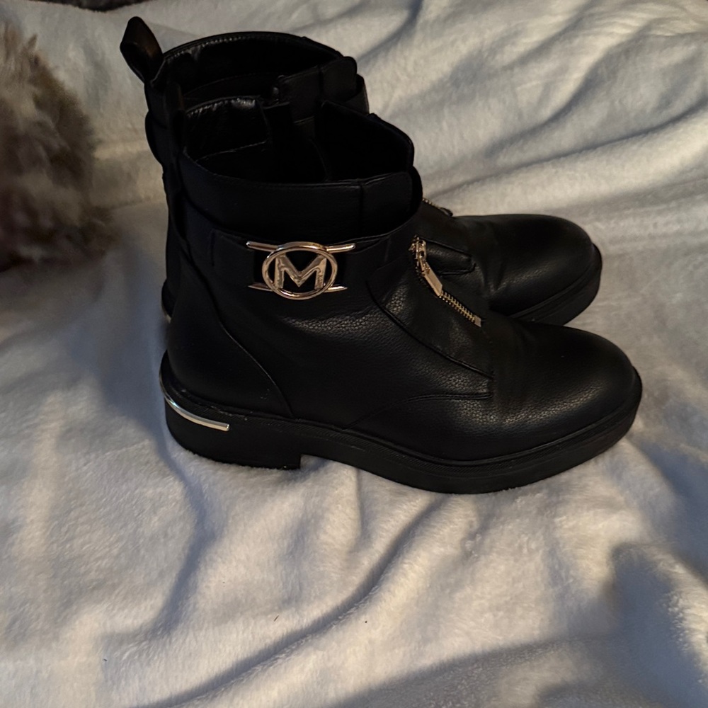 Mexx Black Ankle Boots with Gold Accents